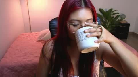 Snapshot of tilatequilas chatting on April 14, 2026, 6:08 am Tila Tequila online show from April 14, 2026, 6:08 am