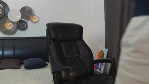 ask me online show from January 13, 2025, 8:37 am