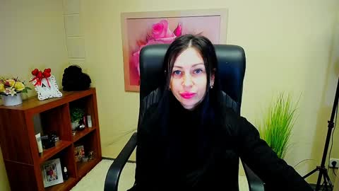 Luisa online show from December 3, 2024, 11:01 am