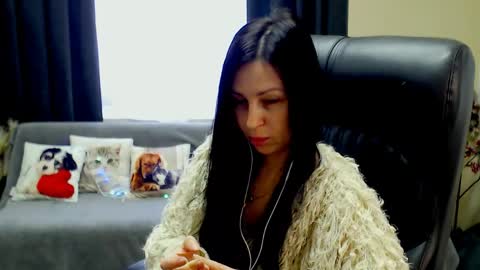 Luisa online show from April 24, 2026, 8:06 am