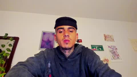 Snapshot of timewith_sebas chatting on June 1, 2026, 1:18 am salem online show from June 1, 2026, 1:18 am