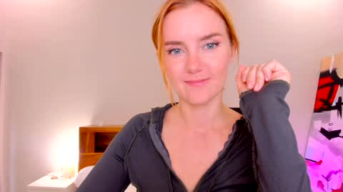 Snapshot of timissi chatting on January 20, 2025, 3:04 am Timis but I prefer you whisper to my ear my girl online show from January 20, 2025, 3:04 am