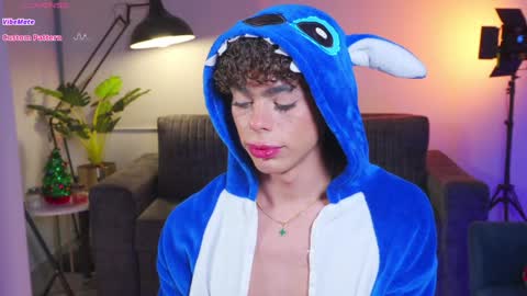 timmyshy online show from December 10, 2024, 6:33 am