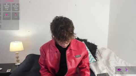 Timothy 21 years old online show from December 3, 2025, 8:29 pm