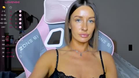 Tina online show from April 15, 2026, 10:44 am