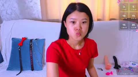 Snapshot of tina__kim chatting on July 17, 2026, 9:49 am tina__kim online show from July 17, 2026, 9:49 am