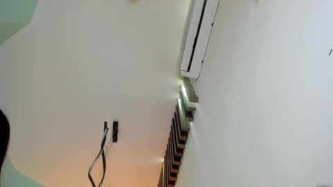 Tina  online show from November 18, 2025, 4:17 am