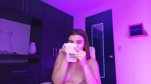 Tina  online show from February 19, 2026, 5:36 am