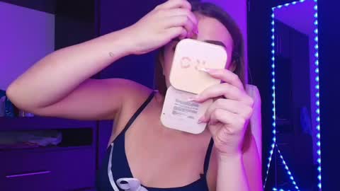 Tina  online show from April 21, 2026, 4:41 am