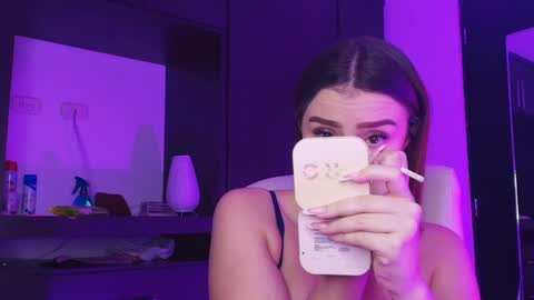 Snapshot of tinaajones_ chatting on May 12, 2026, 2:41 am Tina online show from May 12, 2026, 2:41 am