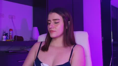 Snapshot of tinaajones_ chatting on May 26, 2026, 4:52 am Tina online show from May 26, 2026, 4:52 am