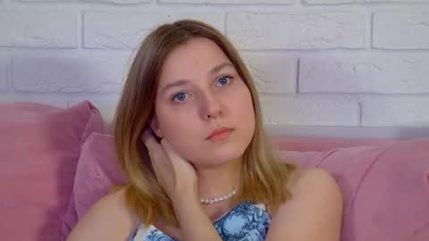 TinaBurton online show from April 21, 2026, 3:13 am