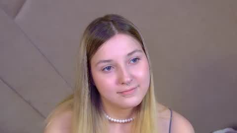 Snapshot of tinaburton chatting on July 8, 2026, 4:33 pm TinaBurton online show from July 8, 2026, 4:33 pm