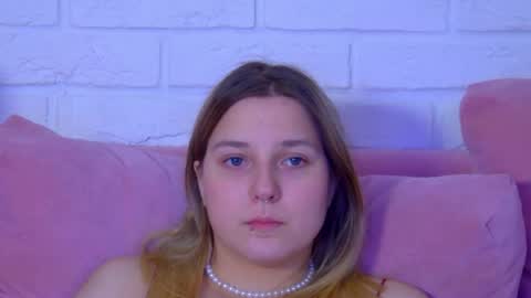 Snapshot of tinaburton chatting on July 14, 2026, 2:05 am TinaBurton online show from July 14, 2026, 2:05 am