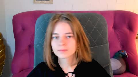 Tina Davil online show from December 4, 2024, 8:18 pm