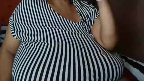 tinagiant online show from April 20, 2026, 8:17 am