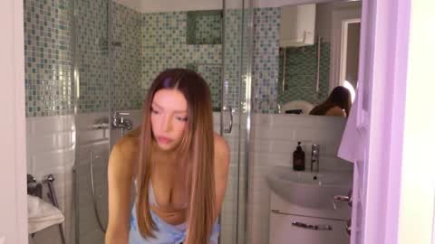 Tina online show from June 6, 2026, 1:38 pm