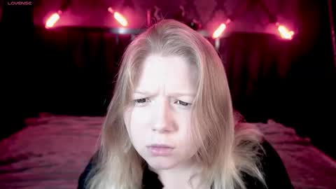 TinkerrBelll online show from October 11, 2025, 7:23 pm