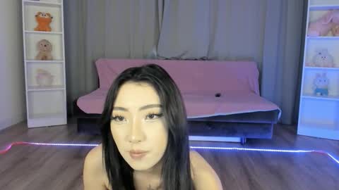 Tina online show from November 3, 2025, 4:58 am