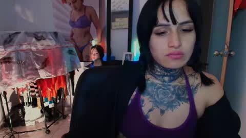 I AM BELLA  ----------- follow my  IG  TINNS 69 online show from February 3, 2026, 10:04 pm