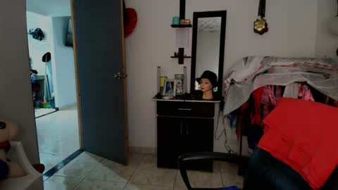 I AM BELLA  ----------- follow my  IG  TINNS 69 online show from July 7, 2026, 2:47 am