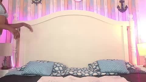 Tina online show from September 24, 2025, 9:07 pm