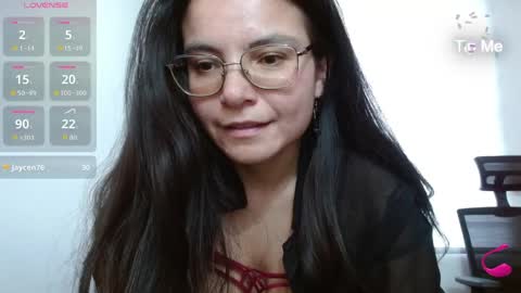 Tiny Caroline online show from May 22, 2026, 11:32 pm