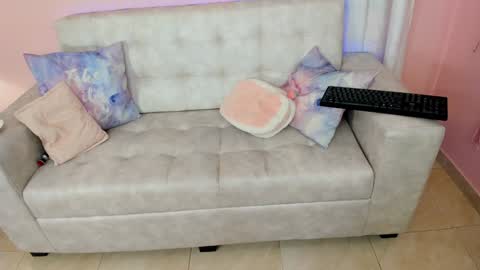 tiny_cora online show from February 2, 2025, 10:39 pm