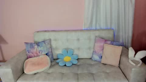 tiny_cora online show from February 16, 2025, 4:42 pm