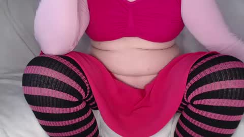 tiny_d online show from July 19, 2026, 6:50 am