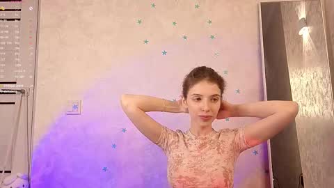 Amy  online show from November 27, 2025, 5:04 pm