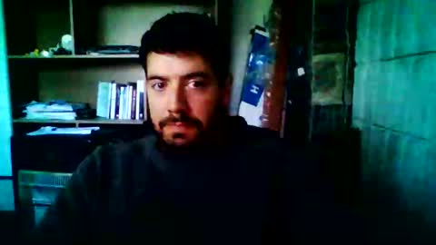 Snapshot of tinycock9393 chatting on June 9, 2026, 2:50 pm Benja online show from June 9, 2026, 2:50 pm