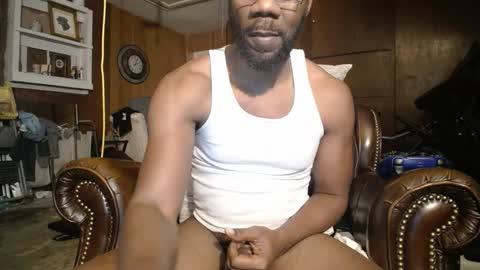 tinycock_1979 online show from October 29, 2025, 8:27 am