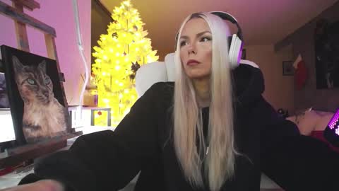 stage Kylie Sinner  brand CLITBAIT online show from January 12, 2026, 11:10 pm