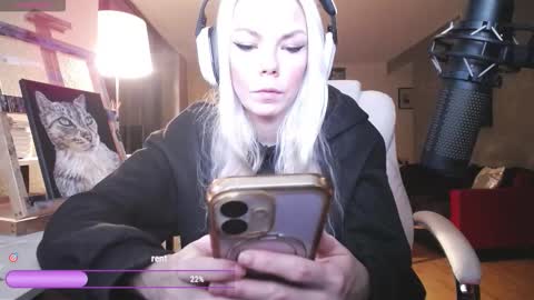 stage Kylie Sinner  brand CLITBAIT online show from March 16, 2026, 3:45 am