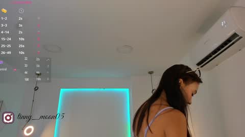 Snapshot of tinymoon_ chatting on January 30, 2025, 11:11 am Luna online show from January 30, 2025, 11:11 am