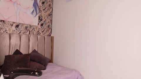 Scarlet online show from February 26, 2026, 11:04 pm