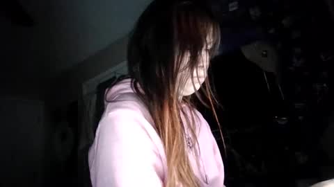 tinytittiexx online show from April 24, 2026, 2:30 pm