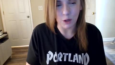 Snapshot of tinywithtiddies chatting on February 21, 2026, 1:50 am tinywithtiddies online show from February 21, 2026, 1:50 am