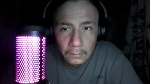 Snapshot of tinywolf0009 chatting on May 10, 2026, 9:03 am tinywolf0009 online show from May 10, 2026, 9:03 am