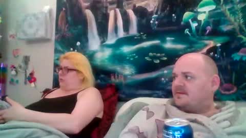 tipthekittenxo online show from February 3, 2026, 8:08 am