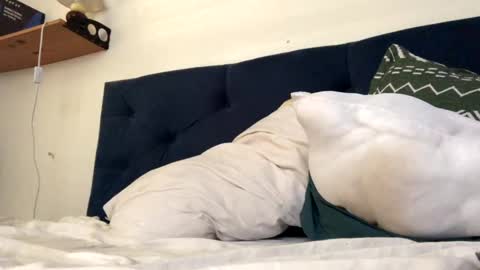 Titan online show from February 2, 2025, 5:37 pm