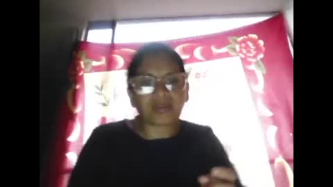 Ester online show from December 31, 2024, 10:58 am