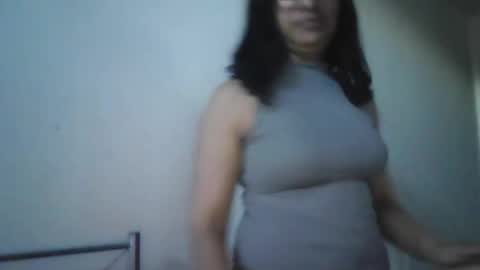 Snapshot of titssmall123 chatting on March 21, 2026, 10:57 pm Ester online show from March 21, 2026, 10:57 pm