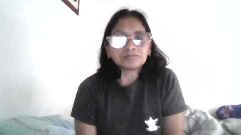 Snapshot of titssmall123 chatting on August 9, 2026, 8:58 pm Ester online show from August 9, 2026, 8:58 pm