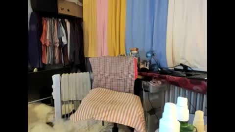 liebe es mich nackt vor der cam zu zeigen online show from January 21, 2025, 10:30 am