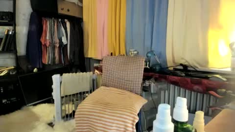 liebe es mich nackt vor der cam zu zeigen online show from March 6, 2025, 10:20 am