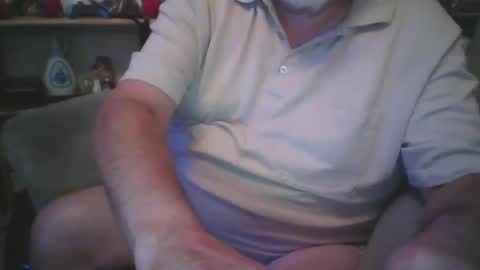 tittyloverr69 online show from December 10, 2024, 7:37 am