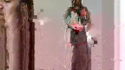 Tivona online show from November 21, 2025, 8:46 am