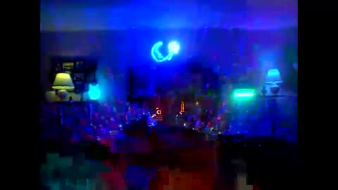 TK online show from September 19, 2025, 2:02 am